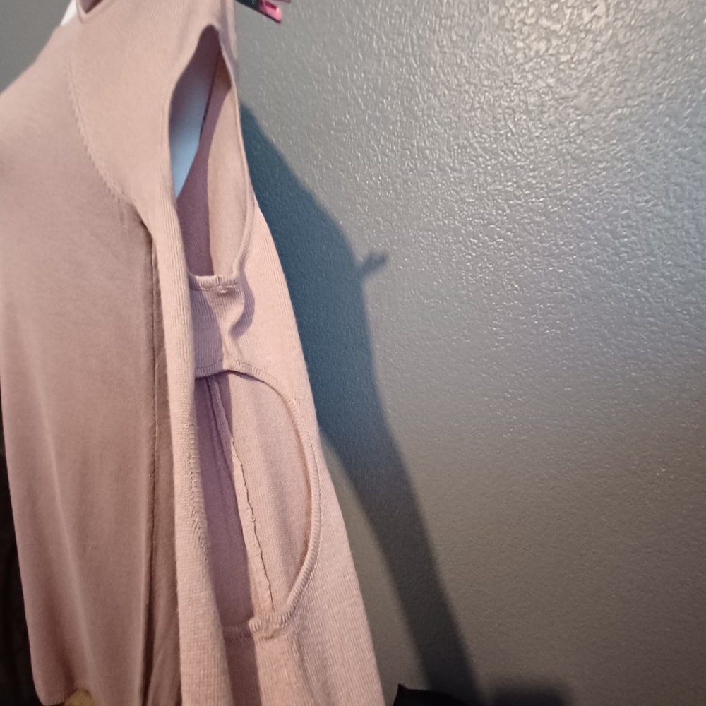 PINK ROSE - Picture 3 of 3